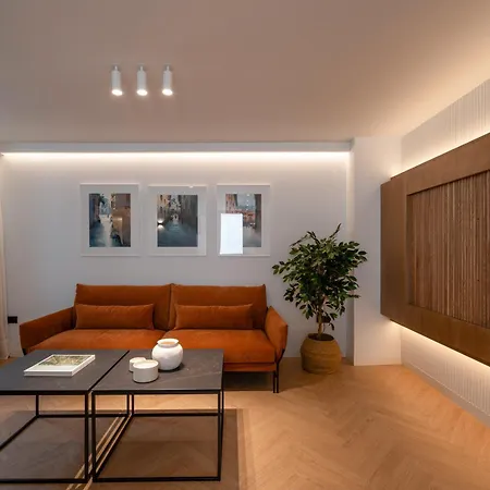 Carrera De La Virgen Boutique Apartment *